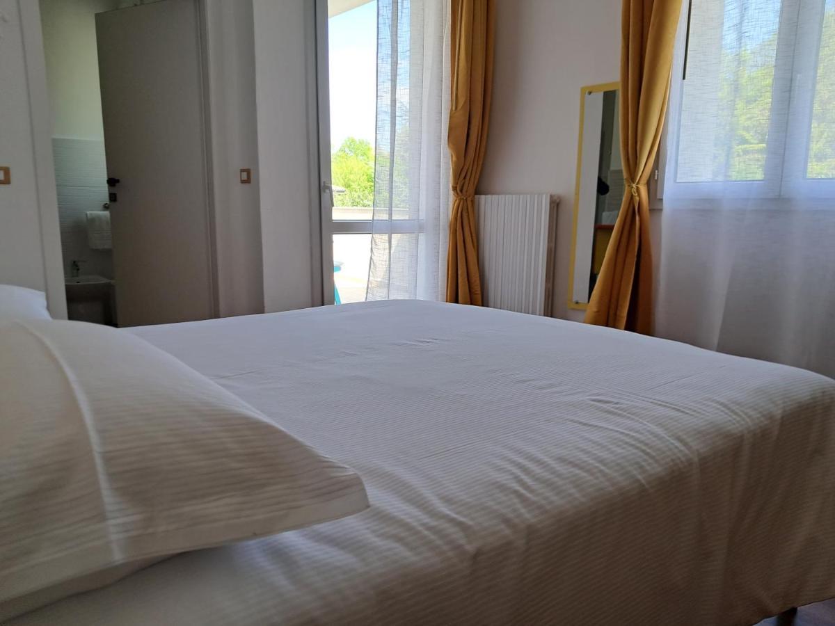 Bed and Breakfast Terrazzaponente Monte San Pietro Exterior foto